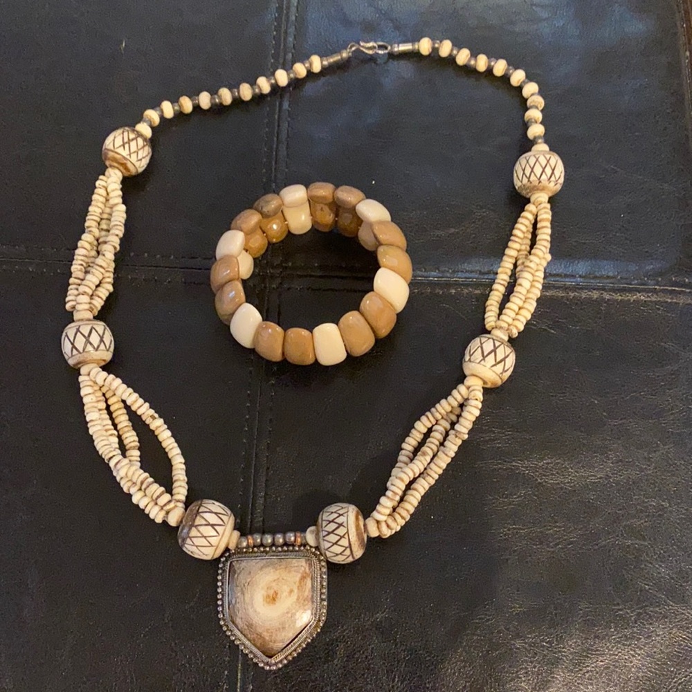 Bundle of one Necklace and one Bracelet , Cream And Tan Color